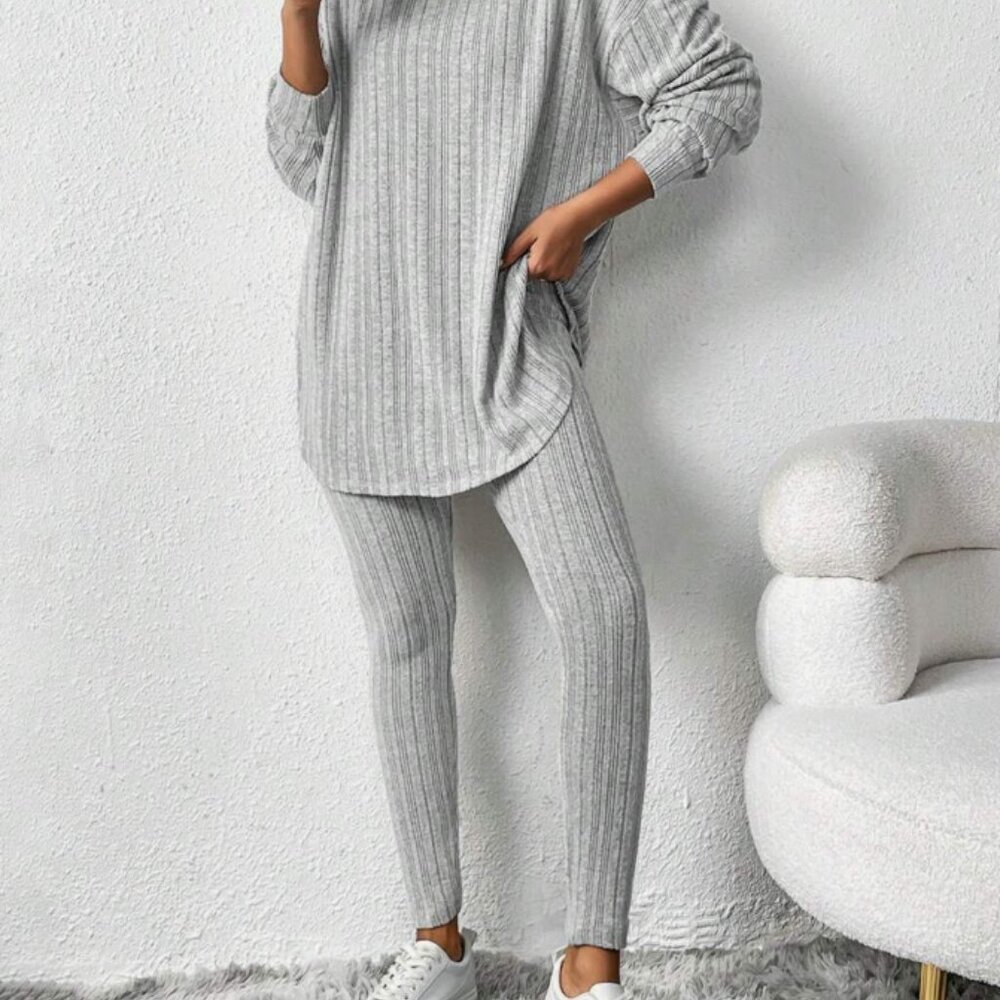 SHEIN Light Gray Ribbed Knit Loungewear Set